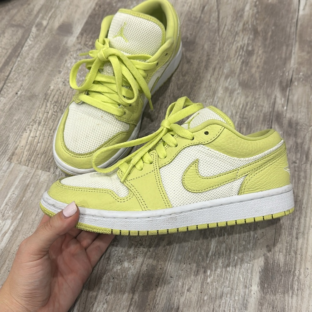 Nike Jordan Lows